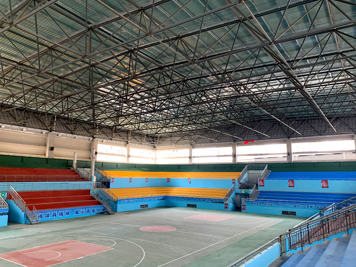 临海体育馆网架